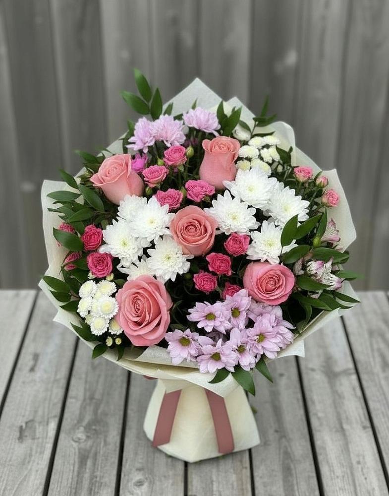 Букет цветов из: Альстромерии, Гвоздики, Розы и Хризантемы в Кузнецово