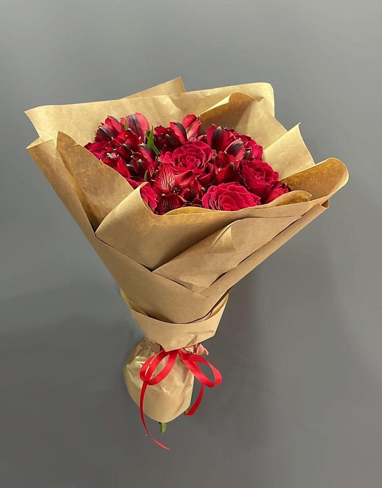 Букет цветов из: Альстромерии и Розы в Кузнецово