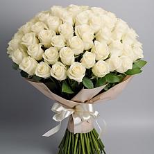 Букет 101 беля роза Белоснежка в Кузнецово