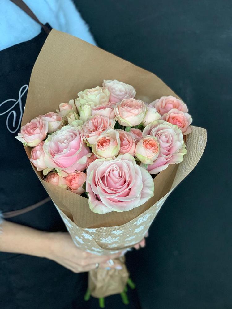 Букет цветов из: Хризантемы и Розы в Кузнецово